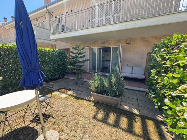 appartamento in vendita a Civitanova Marche in zona Santa Maria Apparente