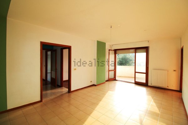 appartamento in vendita a Civitanova Marche in zona Maranello