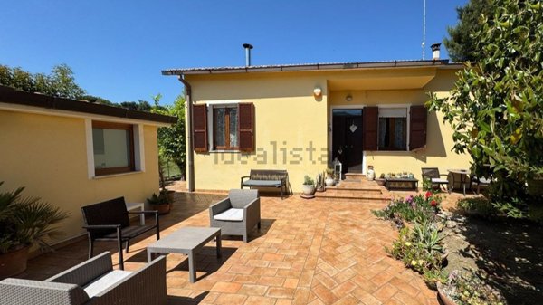 casa indipendente in vendita a Civitanova Marche