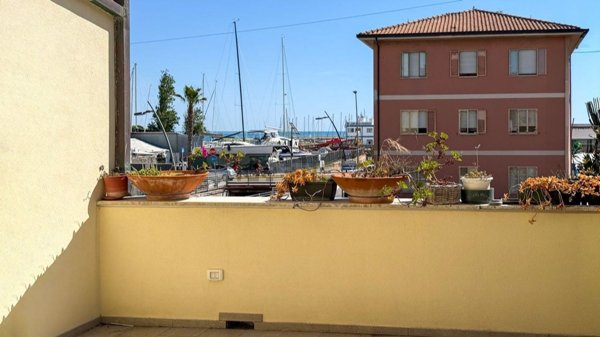 appartamento in vendita a Civitanova Marche in zona Porto Civitanova