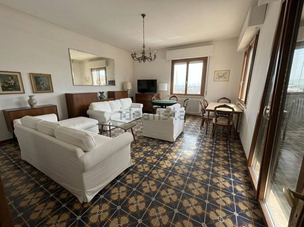 appartamento in vendita a Civitanova Marche in zona Porto Civitanova