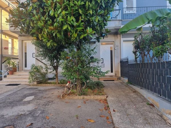 appartamento in vendita a Civitanova Marche in zona San Marone