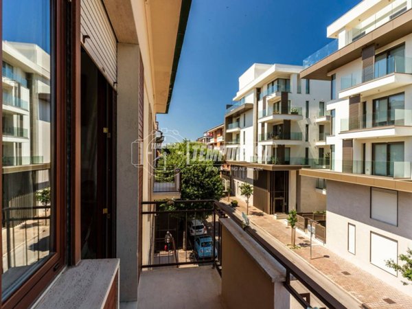 appartamento in vendita a Civitanova Marche in zona Porto Civitanova