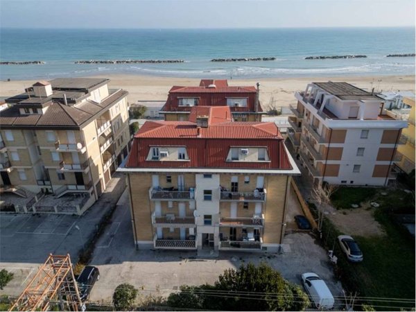 appartamento in vendita a Civitanova Marche in zona Maranello