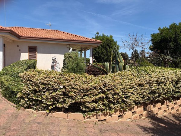 casa indipendente in vendita a Civitanova Marche in zona Santa Maria Apparente