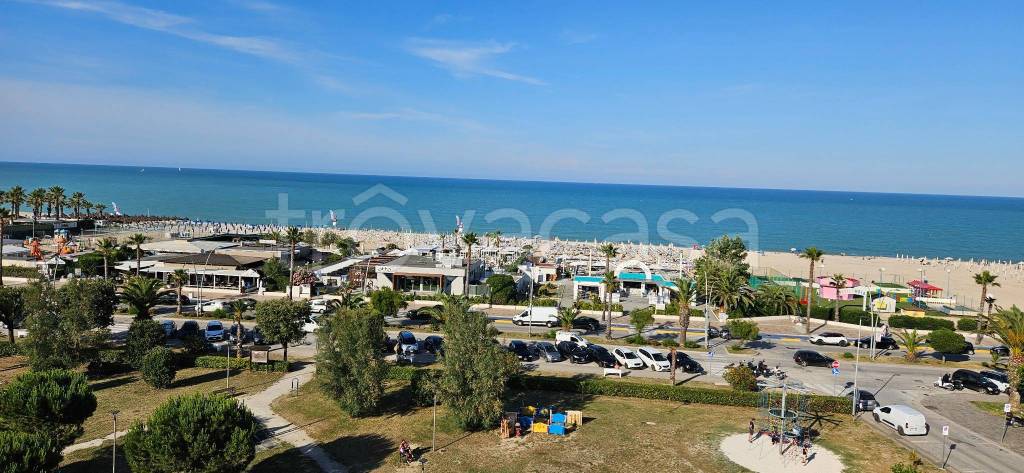 appartamento in vendita a Civitanova Marche in zona Porto Civitanova