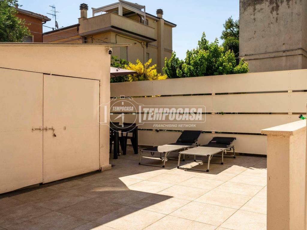 appartamento in vendita a Civitanova Marche in zona Maranello