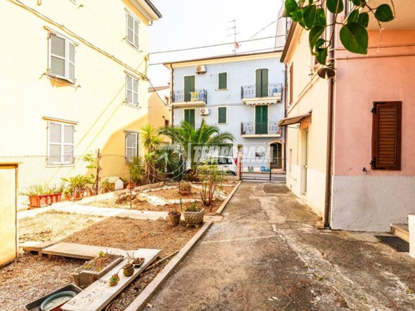 appartamento in vendita a Civitanova Marche in zona San Marone