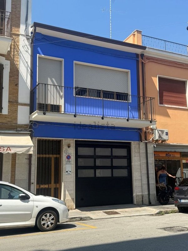 appartamento in vendita a Civitanova Marche in zona Porto Civitanova