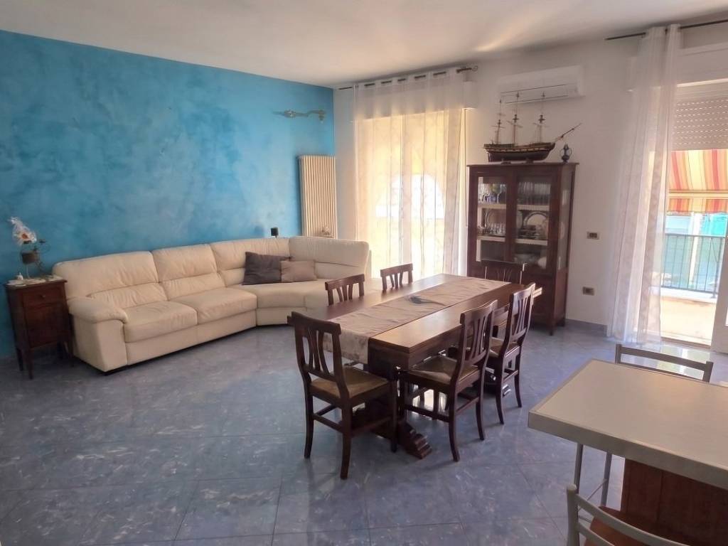appartamento in vendita a Civitanova Marche in zona San Marone