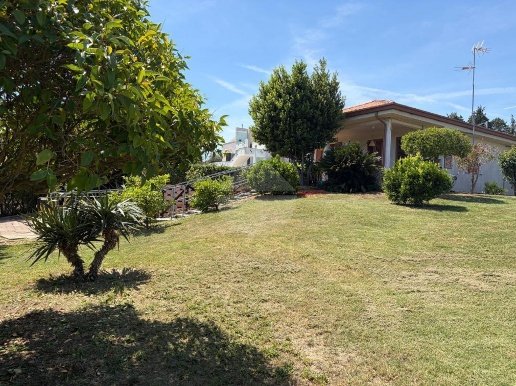 casa indipendente in vendita a Civitanova Marche in zona Santa Maria Apparente