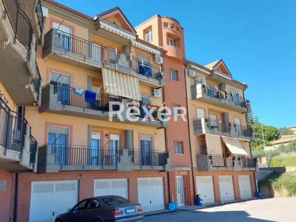 appartamento in vendita a Civitanova Marche in zona Porto Civitanova