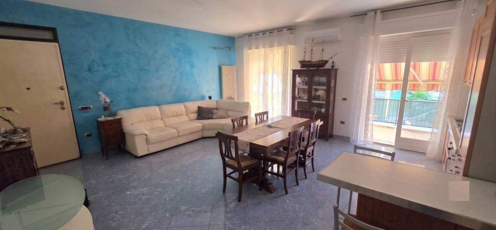 appartamento in vendita a Civitanova Marche in zona Maranello