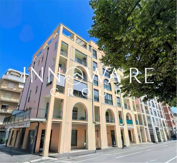appartamento in vendita a Civitanova Marche in zona Porto Civitanova