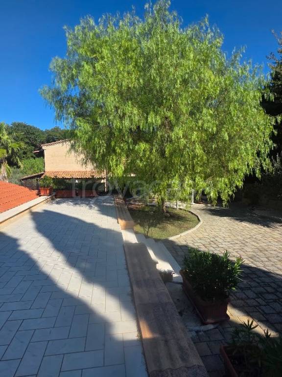 casa indipendente in vendita a Civitanova Marche in zona Santa Maria Apparente