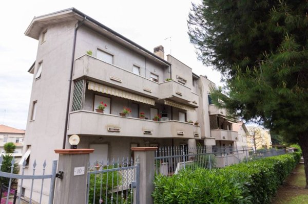 appartamento in vendita a Civitanova Marche in zona San Marone