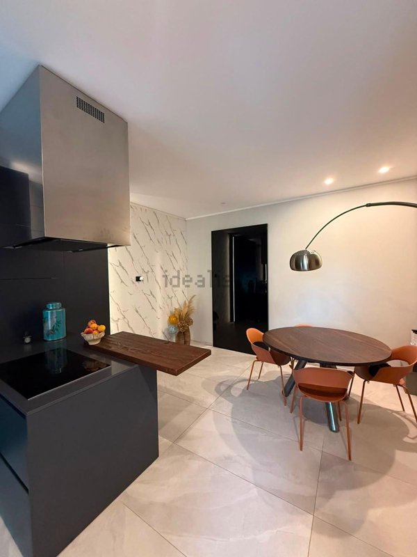 appartamento in vendita a Civitanova Marche in zona Porto Civitanova