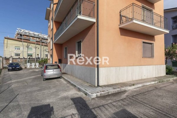 appartamento in vendita a Civitanova Marche in zona San Marone
