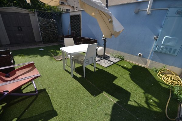 casa indipendente in vendita a Civitanova Marche in zona Porto Civitanova