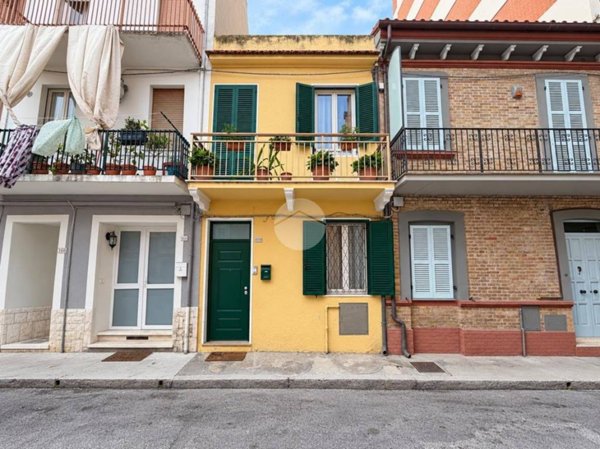 appartamento in vendita a Civitanova Marche in zona Porto Civitanova