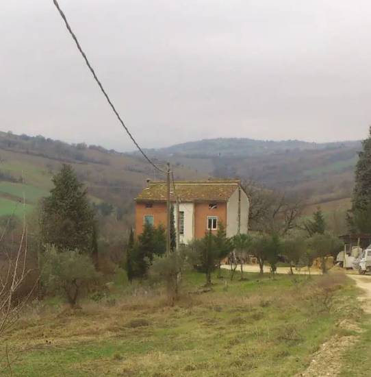 casa indipendente in vendita a Colmurano