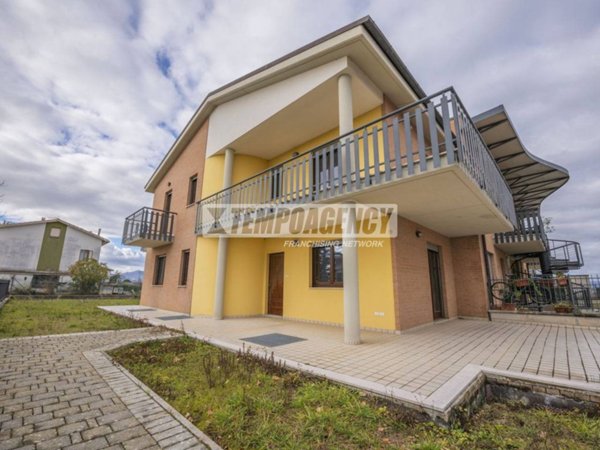 casa indipendente in vendita a Colmurano