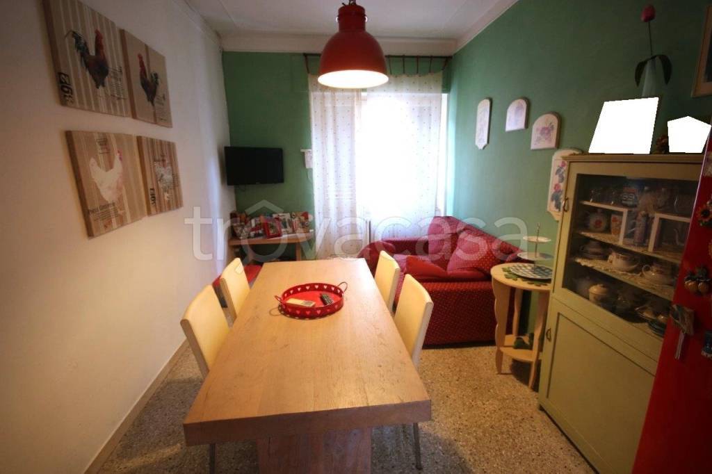 casa indipendente in vendita a Corridonia