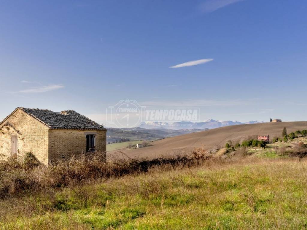 casa indipendente in vendita a Corridonia