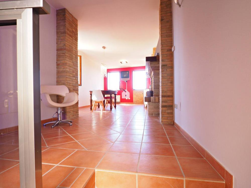 casa indipendente in vendita a Corridonia