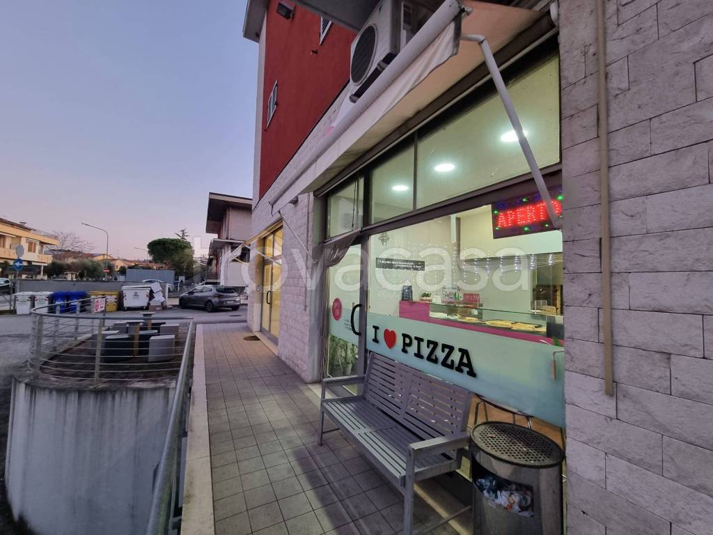 negozio in vendita a Corridonia