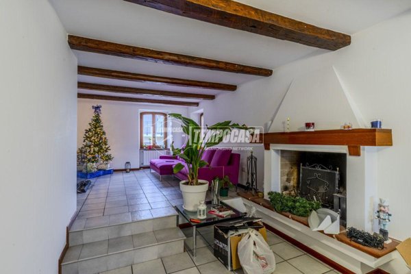 casa indipendente in vendita a Corridonia