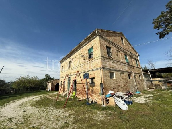 casa indipendente in vendita a Corridonia