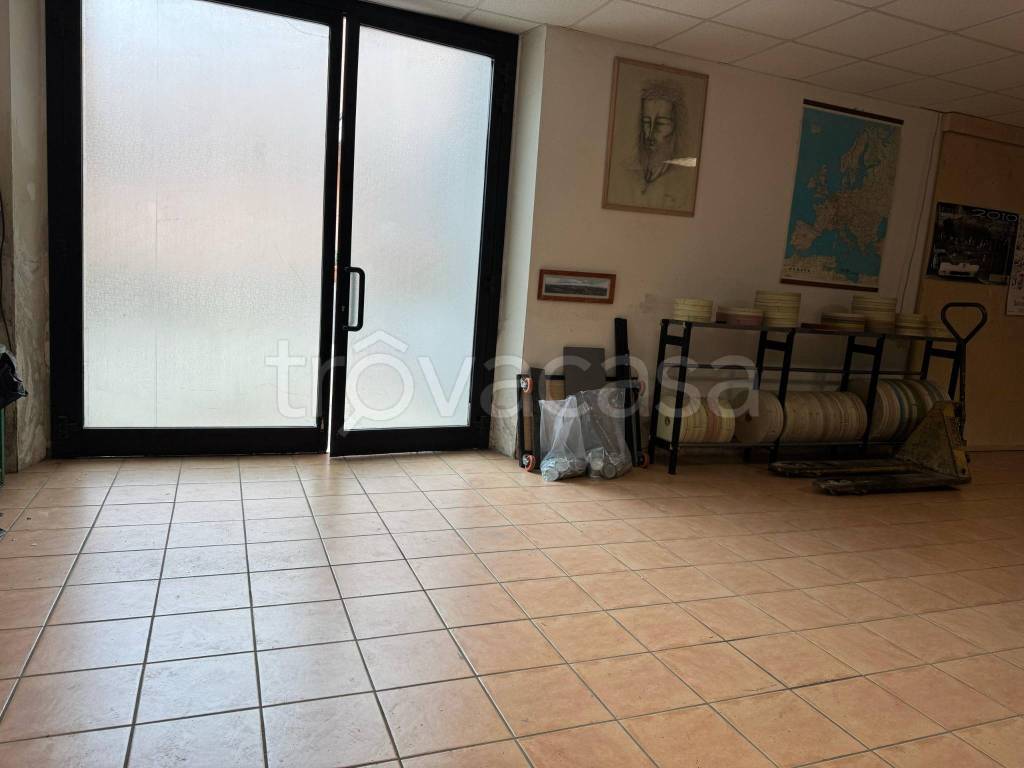 trivano in vendita a Corridonia