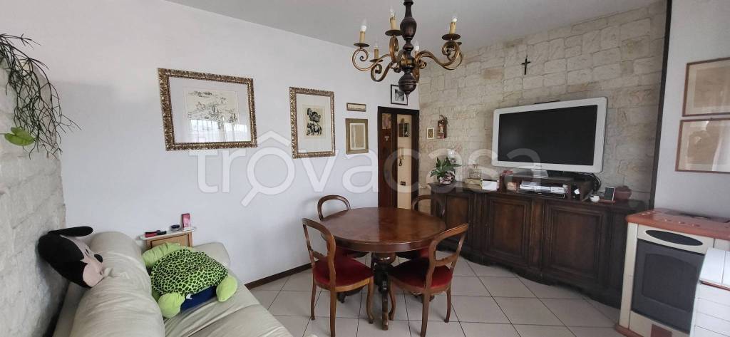 appartamento in vendita a Corridonia in zona San Claudio