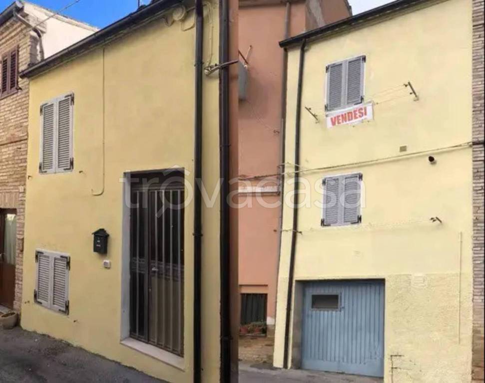 casa indipendente in vendita a Corridonia