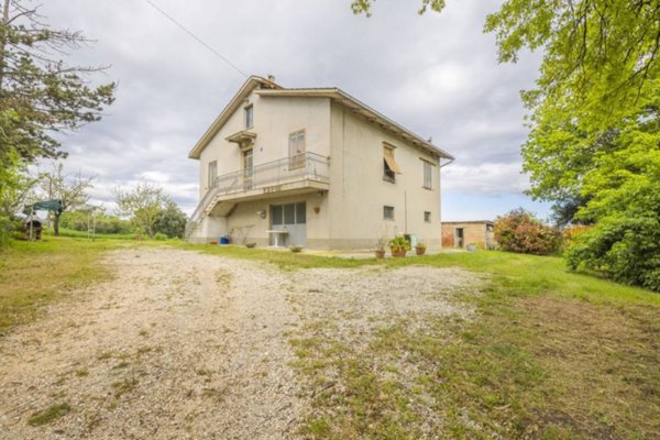 casa indipendente in vendita a Corridonia