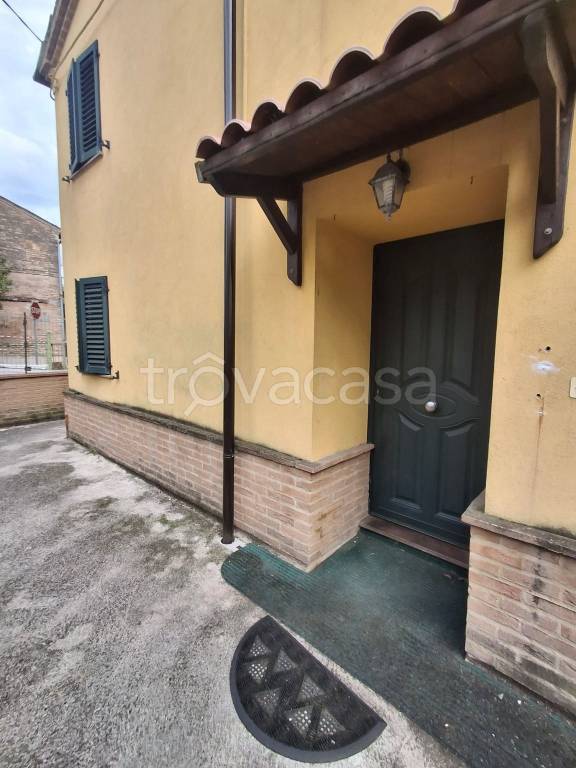 casa indipendente in vendita a Corridonia in zona San Claudio