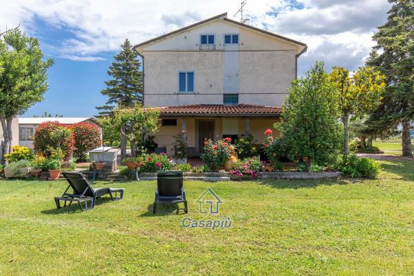 casa indipendente in vendita a Corridonia in zona San Claudio