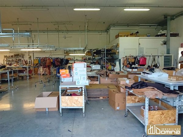 capannone in vendita a Corridonia