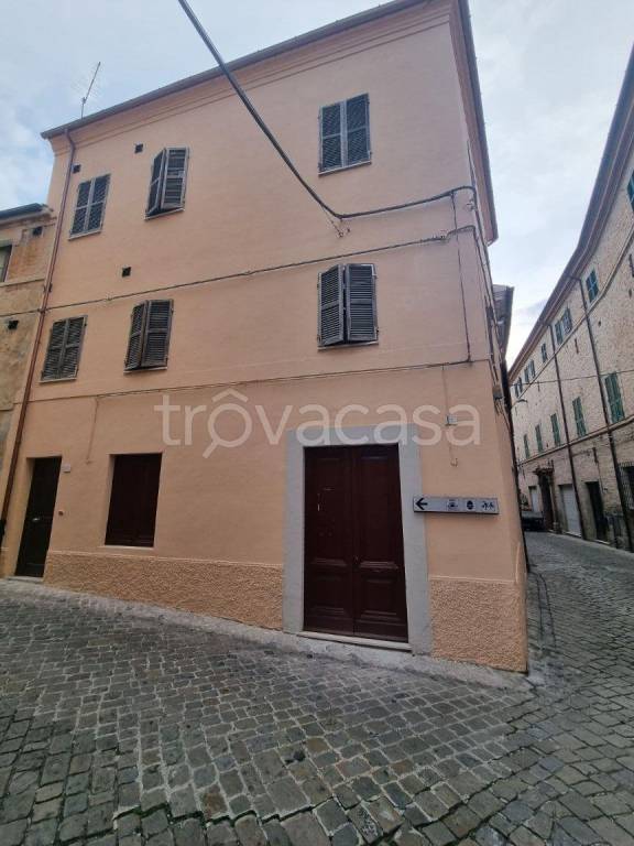 casa indipendente in vendita a Corridonia