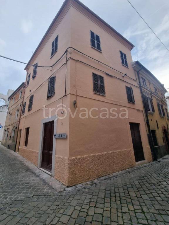 casa indipendente in vendita a Corridonia
