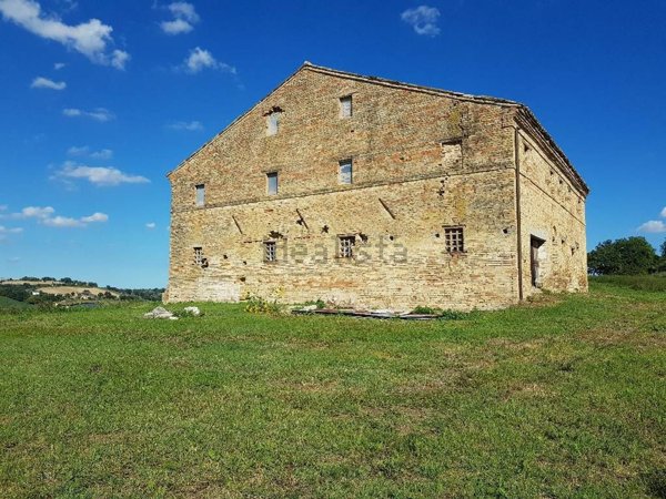 casa indipendente in vendita a Corridonia