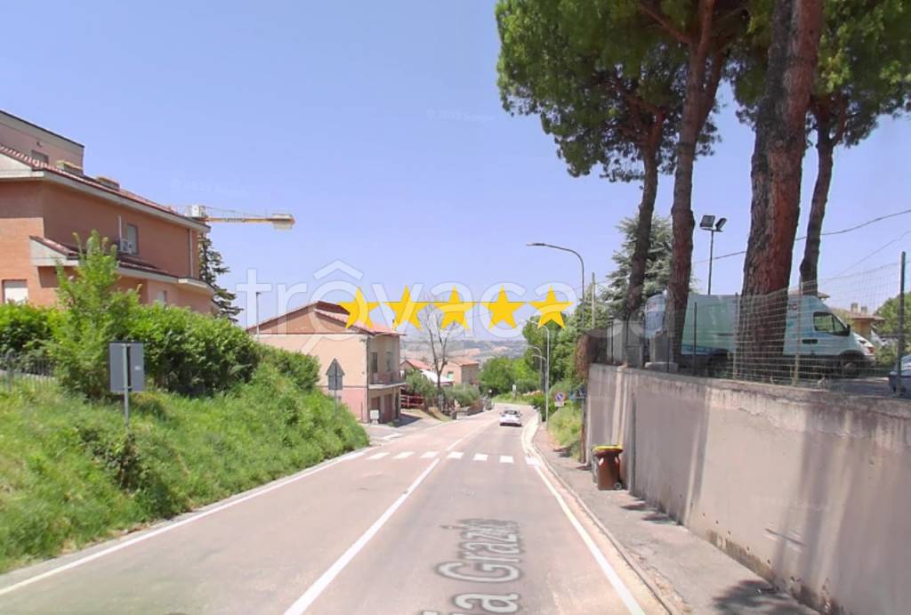 casa indipendente in vendita a Corridonia