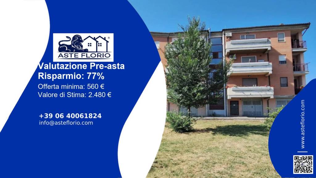 locale commerciale in vendita a Corridonia