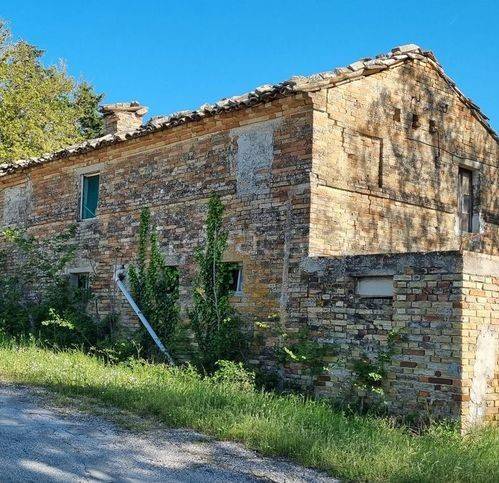 casa indipendente in vendita a Corridonia