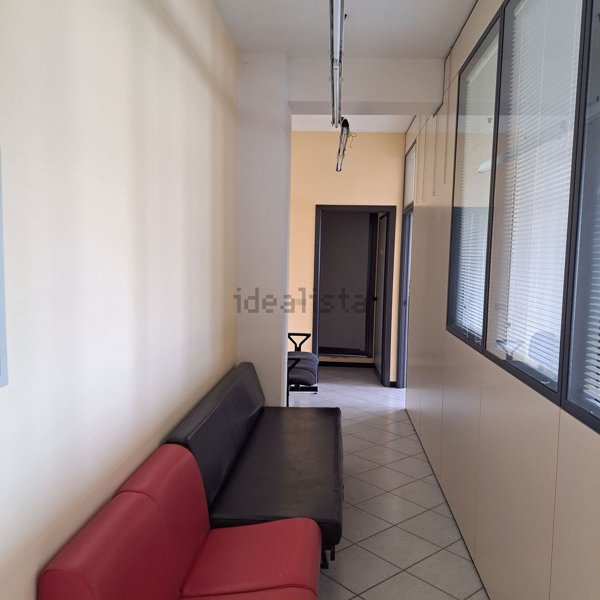 ufficio in vendita a Corridonia