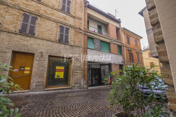 casa indipendente in vendita a Corridonia