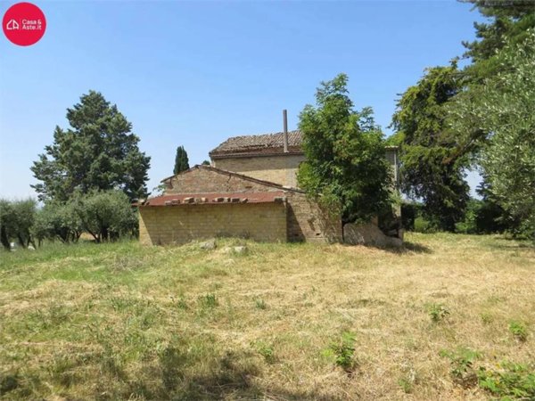 casale in vendita a Corridonia