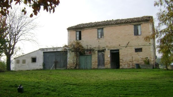 casale in vendita a Corridonia