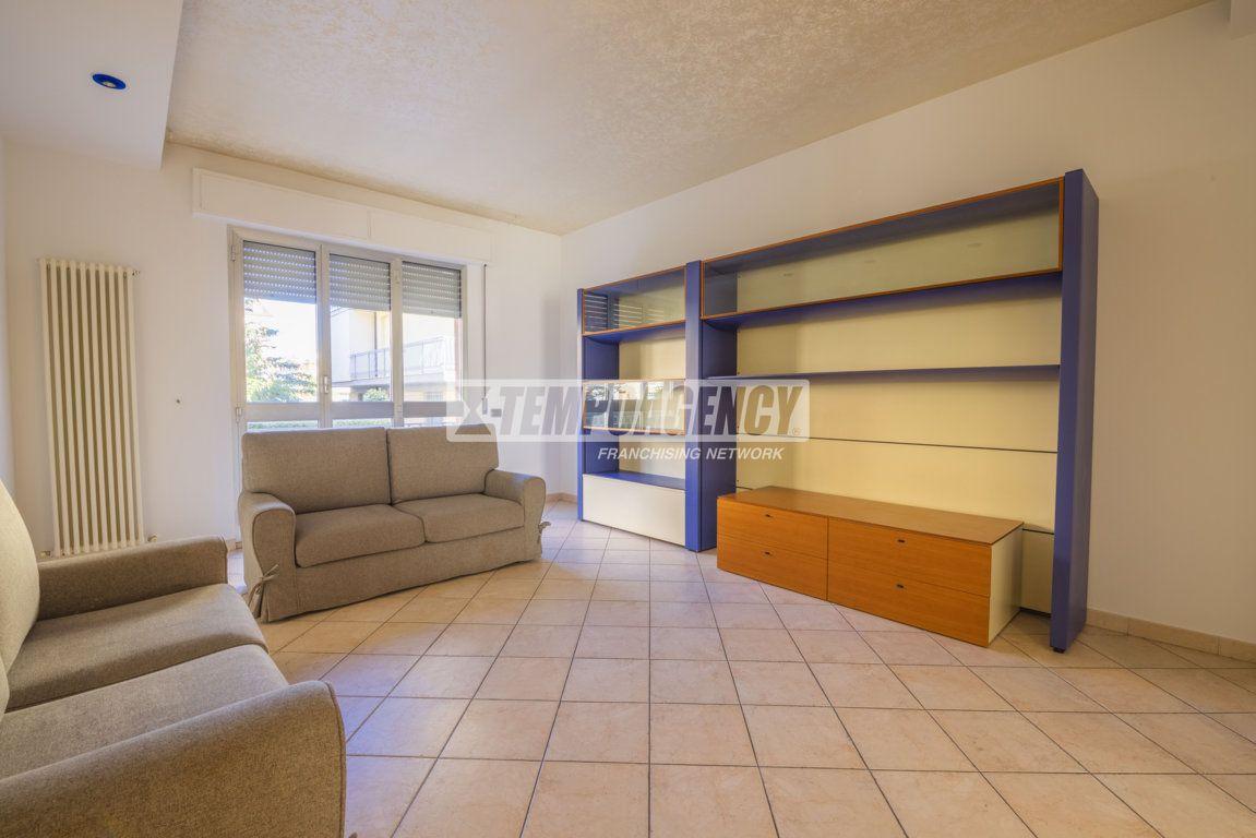 appartamento in vendita a Corridonia in zona San Claudio